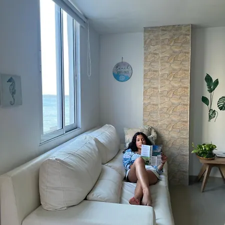 Hermoso En El Laguito Apartment *